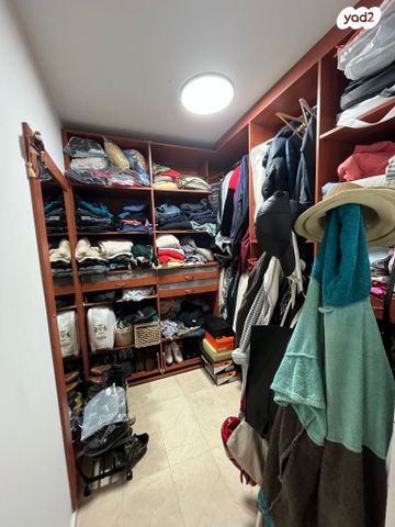 דירת גן, אבני חן, אילת