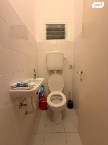 דירה, יחיעם 21, מרכז העיר, סביניה, הוותיקה, קרית ביאליק