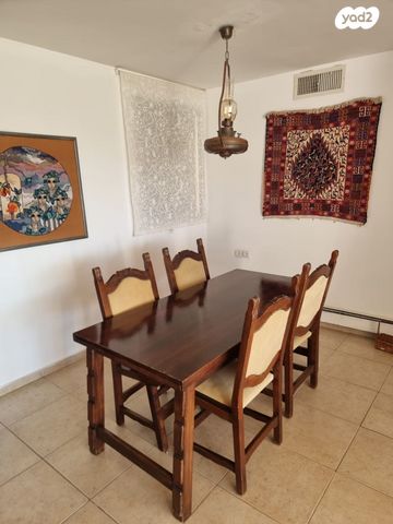 דירה, המקובלים, נווה אמירים, הרצליה