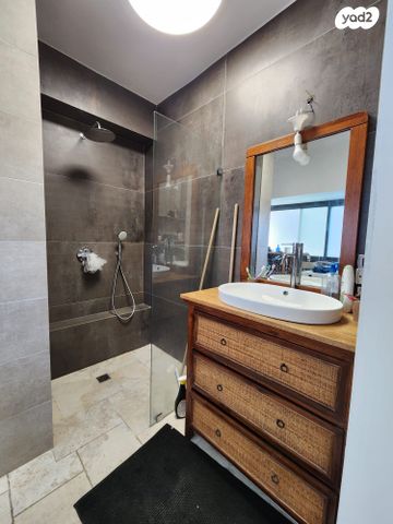 גג/ פנטהאוז, ברנר, מרכז דרום, רעננה