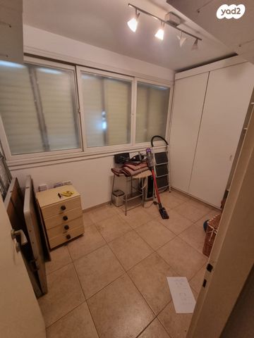 דירה, המקובלים, נווה אמירים, הרצליה