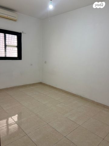 דירה, יריחו, קרית שרת מערב, חולון