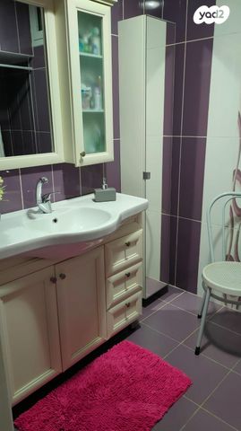 דירה, לוי אשכול, שכונה ותיקה - מרכז העיר, מעלות תרשיחא