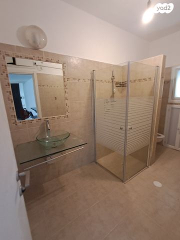 דירה, הגלעד, אגרובנק, חולון