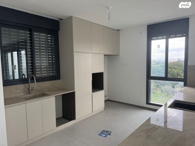 דירה, קרית ויצמן, רעננה