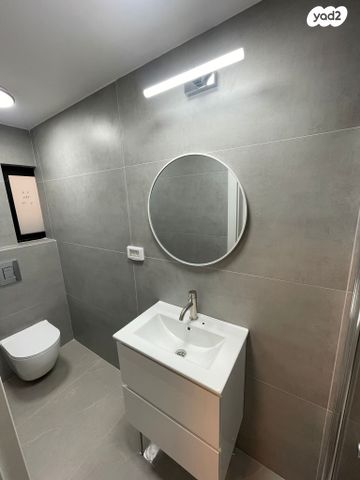 דירה, שדרות הרב לוין, רמת גן