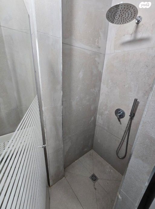 דירה, ארלוזורוב 26, הגבול רוטשילד, בת ים