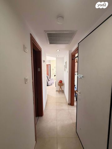 דירה, האיילון 13, גני יער, לוד