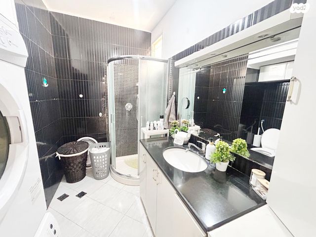 דירה, השושנים, הפרסה, כרמיאל