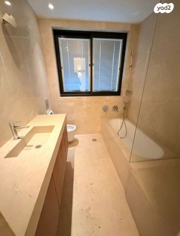 דירה, הירקון, לב תל אביב, לב העיר צפון, תל אביב יפו