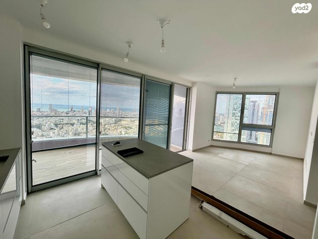 גרציאני יצחק 