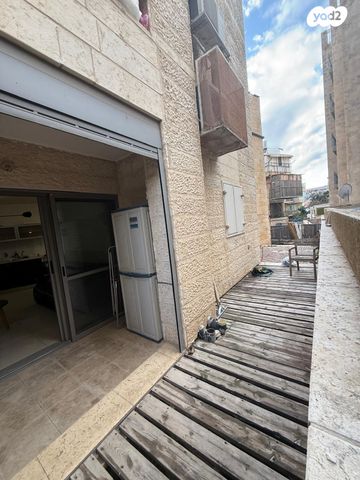 דירה, אגריפס, מחנה יהודה - לב העיר, ירושלים