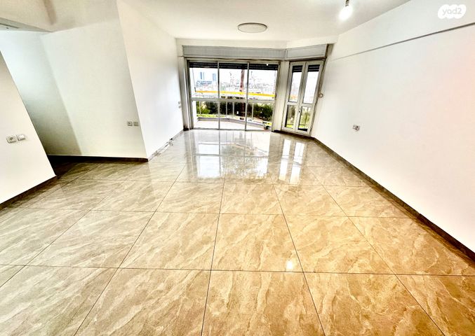 דירה, יוסף פעמוני, בבלי, תל אביב יפו