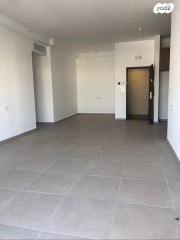 דירה, יוחנן הסנדלר, דרום חדש, פארק הים, בת ים