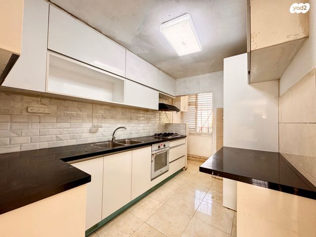 דירה, הרצל, מרכז עפולה עלית, עפולה