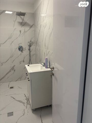 יחידת דיור, שבטי ישראל, גבעת אולגה, חדרה