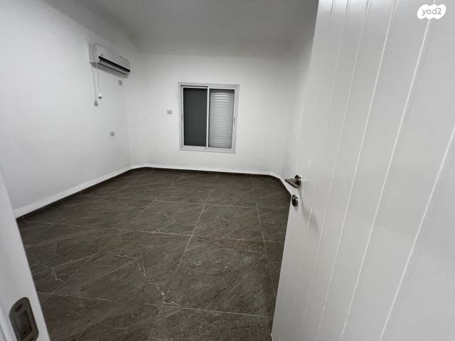 דירה, לוחמי הגטאות 11, קרית ים ג', קרית ים