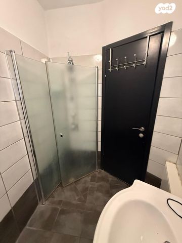 דירה, אגריפס, מחנה יהודה - לב העיר, ירושלים