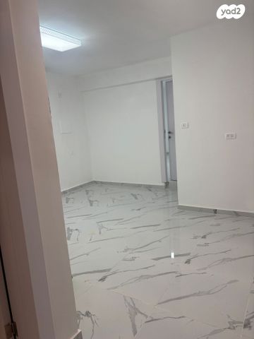 יחידת דיור, שבטי ישראל, גבעת אולגה, חדרה