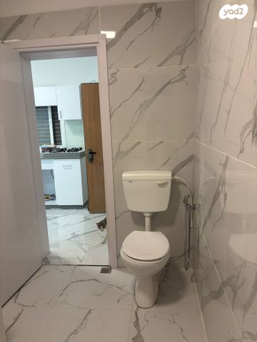 יחידת דיור, שבטי ישראל, גבעת אולגה, חדרה