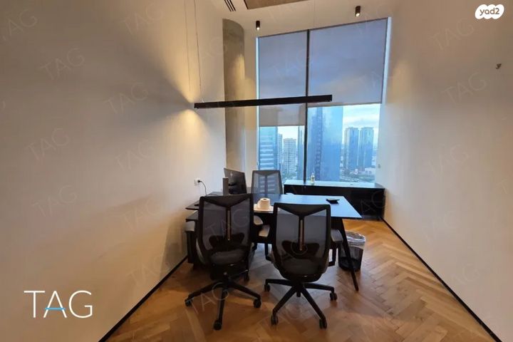 משרדים, תובל 40, רמת גן