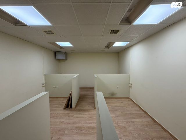 משרדים, אזור תעשייה קרית אתגרים, רעננה