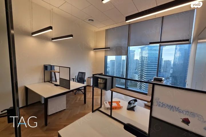 משרדים, תובל 40, רמת גן