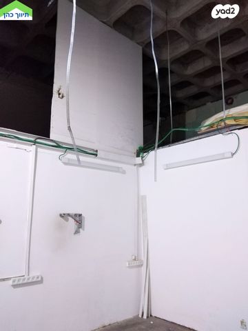 סטודיו, המרכבה, אזור תעשיה ב, חולון