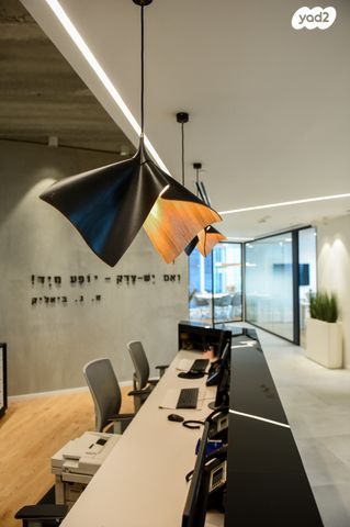 משרדים, מונטיפיורי, הרכבת, תל אביב יפו