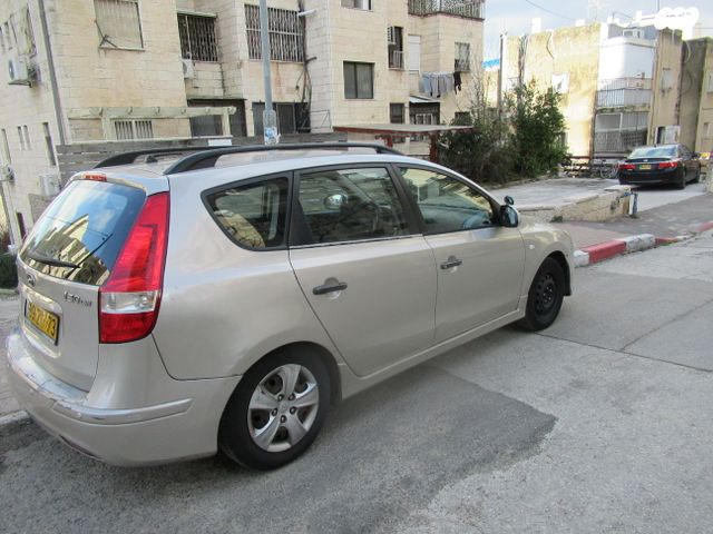 מודעת רכב יונדאי i30