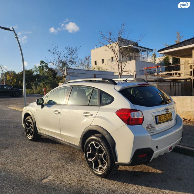 מודעת רכב סובארו XV