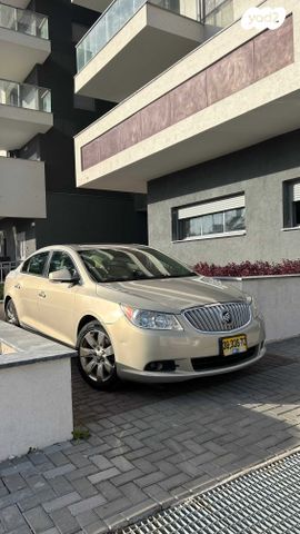 מודעת רכב ביואיק לה-קרוס