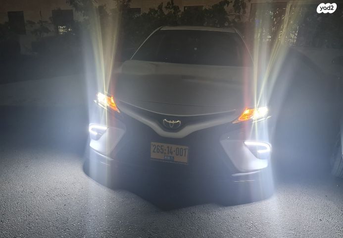 טויוטה קאמרי