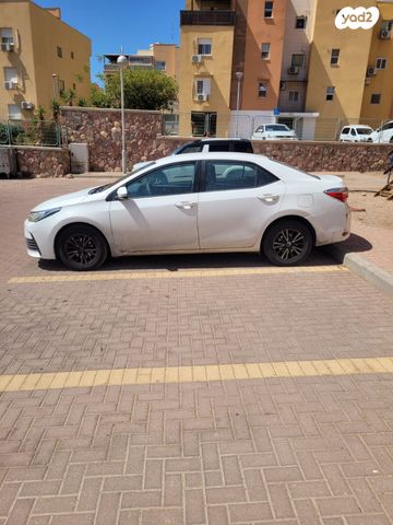 מודעת רכב טויוטה קורולה