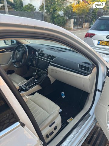 מודעת רכב סקודה סופרב