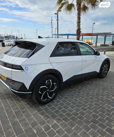 יונדאי איוניק 5