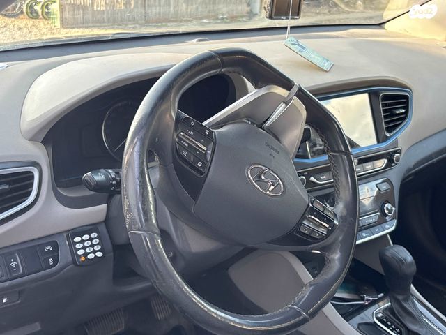 מודעת רכב יונדאי איוניק