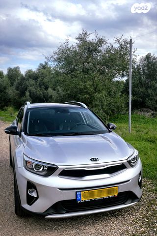 מודעת רכב קיה סטוניק