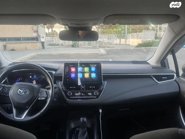 מודעת רכב טויוטה קורולה