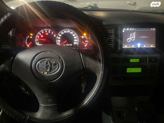 מודעת רכב טויוטה קורולה