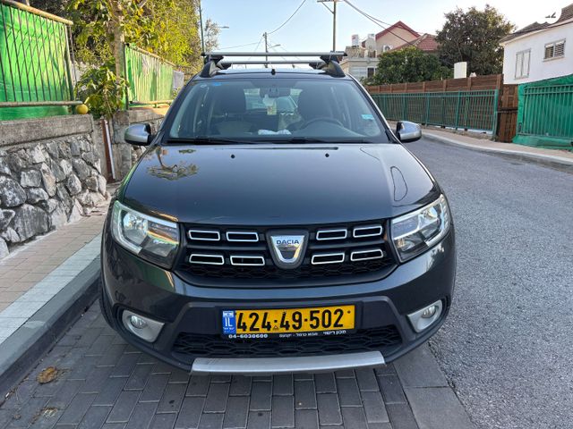 דאצ'יה סנדרו