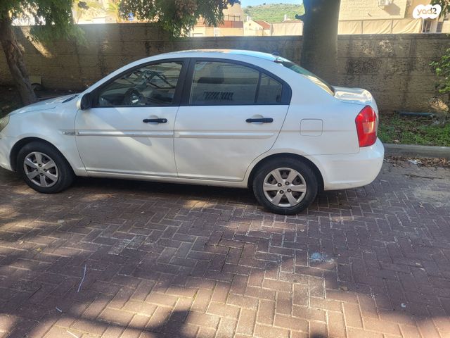 יונדאי אקסנט i25