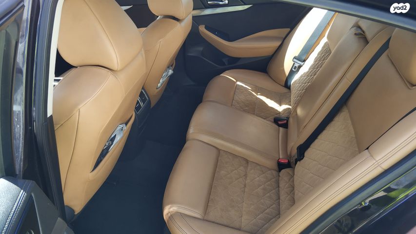 ניסאן מקסימה