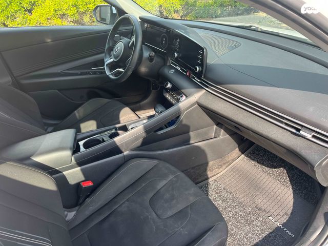 יונדאי אלנטרה