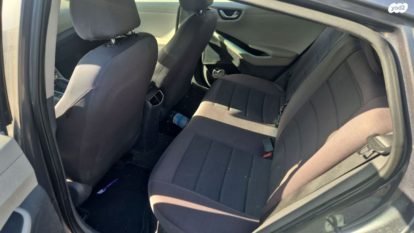 יונדאי איוניק