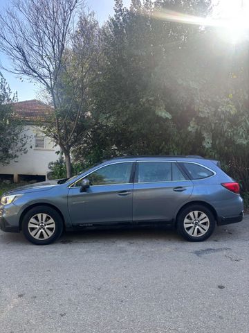 סובארו אאוטבק