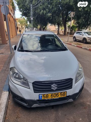 סוזוקי קרוסאובר