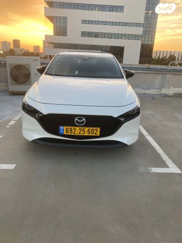 מודעת רכב מאזדה 3