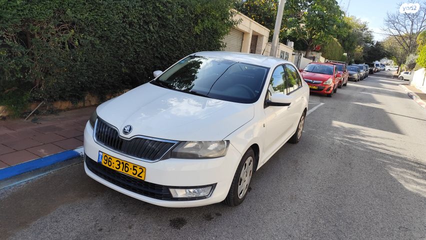 מודעת רכב סקודה ראפיד