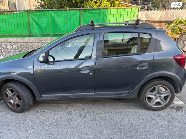 דאצ'יה סנדרו